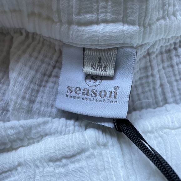 Season Cotton Shorts - Picture 7 of 7